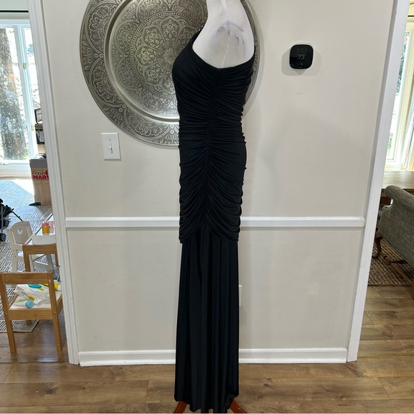 Aidan Mattox black one beaded shoulder maxi dress - Size 10 - Picture 11 of 16